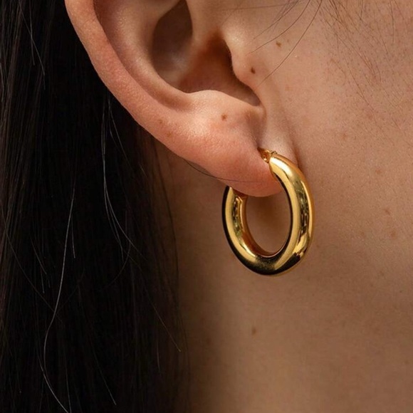 18k Gold Plated Chunky Gold Hoop Earrings - Picture 2 of 3